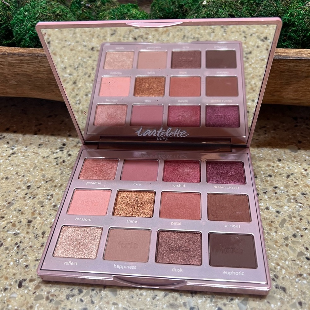 Tarte juicy eye palette